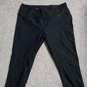 Nike capri workout pants